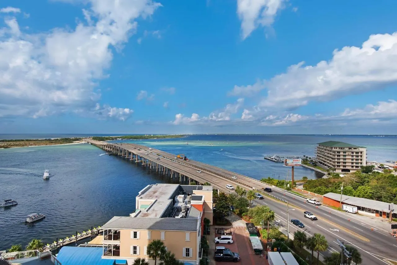 Emerald Grande W728 Destin